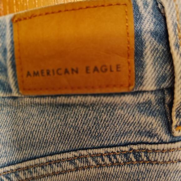 American Eagle Curvy Jeans – Size 14 xLong,NWT Distressed Knees & Back Pockets - Picture 13 of 13